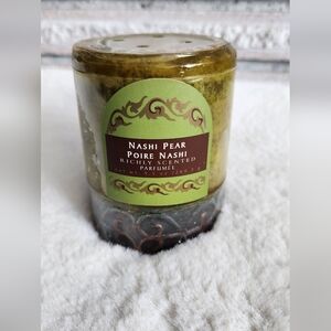 NEW Attitudes Nashi Pear Scented Candle
